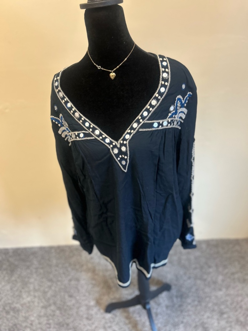 Boho Dark Blue V-Neck Tunic Top with Mirror Accents & embroidered sleeves XL